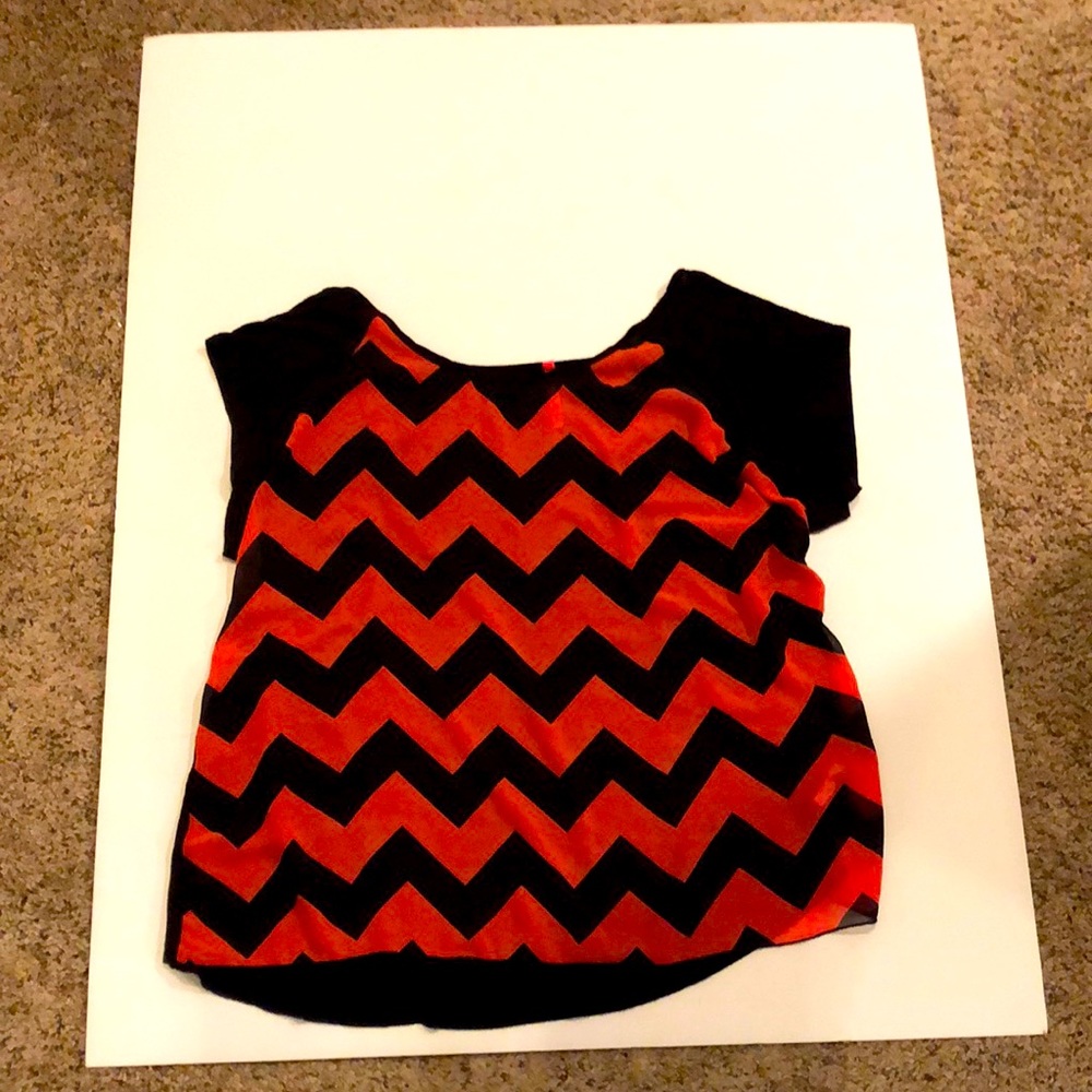 Women’s Blouse, Chevron Strips, Hot Pink, Black, Short Sleeved, Size 2XL, Plus